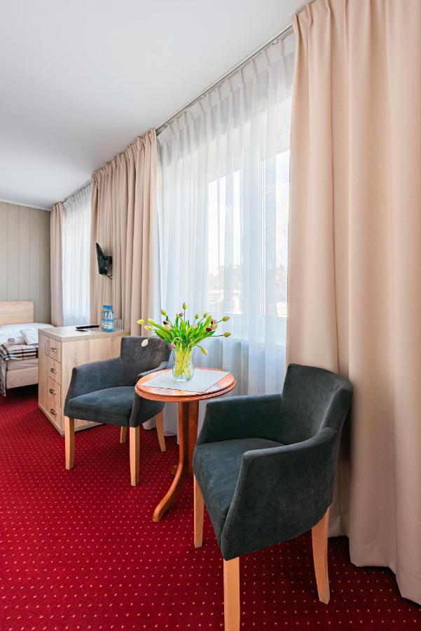 Hotel Dobre z Lasu Solec Kujawski Exterior foto